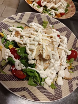 Insalata di pollo