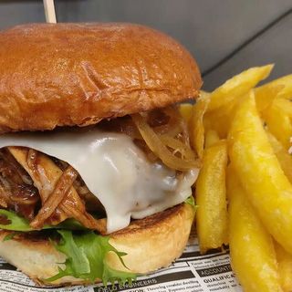 Hércules  "Pulled pork + Ternera"