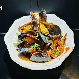 91. Cozze marinare