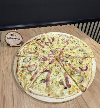 Pizza Carbonara 40 Cm.