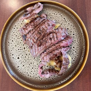 Tagliata di manzo con verdure di stagione