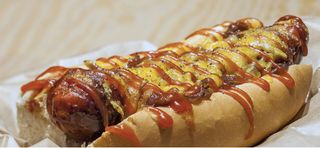 Хот дог с кебапче (210г)