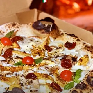 Pizza Poulatina