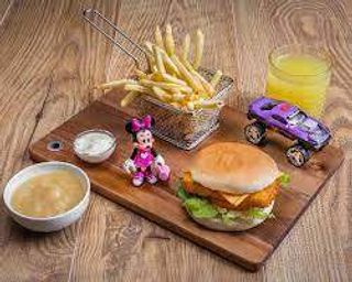 Mini-Cheesburger + Frites + Boisson