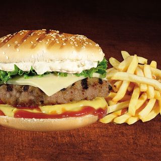 Burger toast meniu cu cartofi prajiti