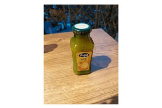 Succo in vetro al ace