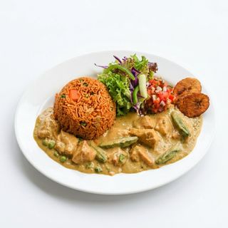 Thai Peanut Chicken Curry