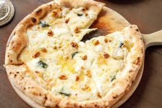 Pizza Cuattro Formaggi 33 Cm.