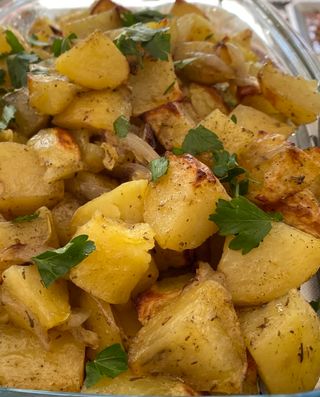 Patate al forno una porzione circa 150/200 g 