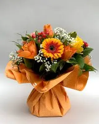 Bouquetto'  sui toni giallo/arancio con riserva d'acqua