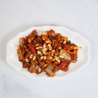 Piletina Gombao kikirikijem