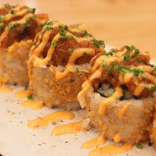 Uramaki atún rojo picante (8 uds.)
