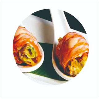 26. Salmón Flameado Roll (2 Uds.)