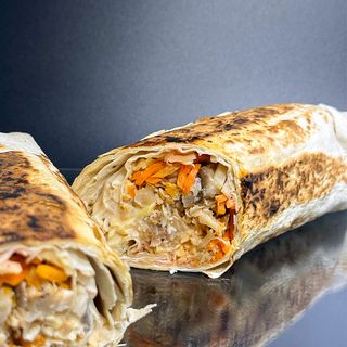 Шаурма КОРОЛІВСЬКА з телятиною (715г)