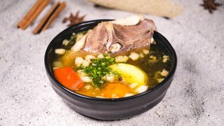 Шорпо из баранины (1 пор.)