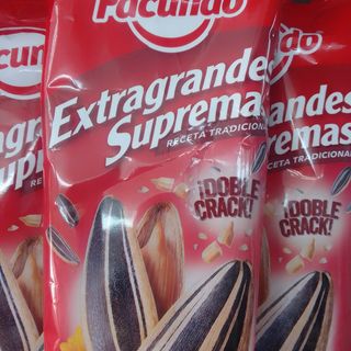 Pipas Facundo Extra Grande 80g