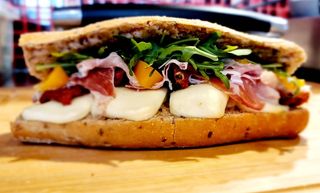 Prosciutto, mozzarella & pesto sandwich