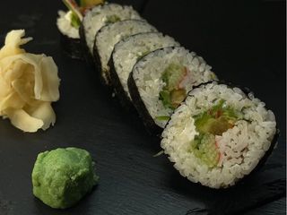 FUTOMAK Z SURIMI