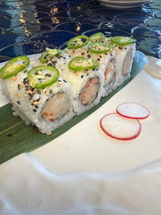 Uramaki capesante jalapeno