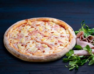 Pizza Hawaii Ø 32cm