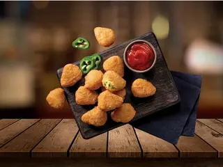 CHEESE CHILI TOPPERS