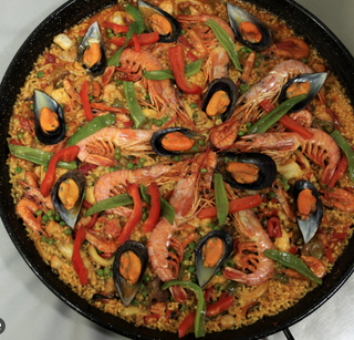 Paella mixta