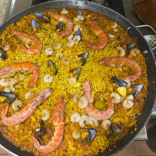 Paella de pescado