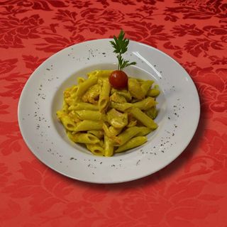 Massa Frango com Caril