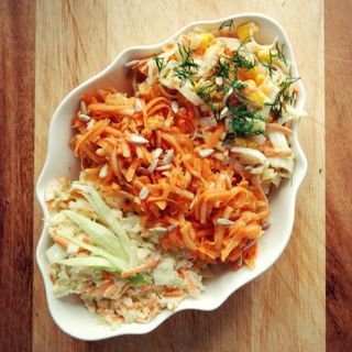 Zestaw surówek (2 rodzaje)