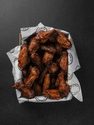 КВІДРО L КРИЛЬЦЯ BBQ