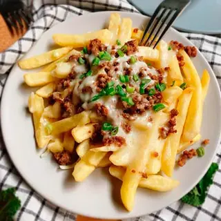 Patatas fritas con bulgogi