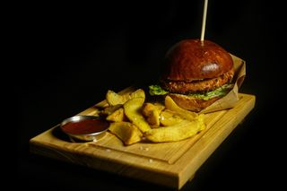 Бургер Курячий cordon bleu 440гр