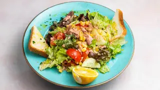 Tuna salata