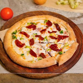 Піца Цезар 30см/600г