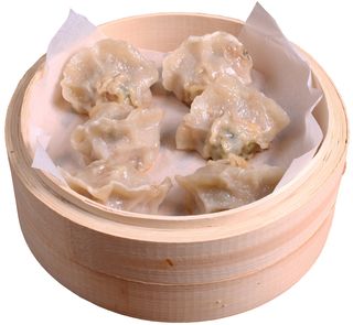 Pierożki z szpinakiem z serem