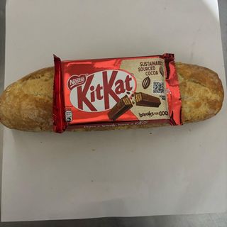 BAGUETTE KITKAT