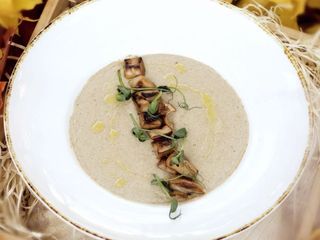 Крем суп грибний