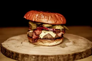 CHEESEBURGER