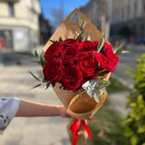 წითელი ვარდები (10)