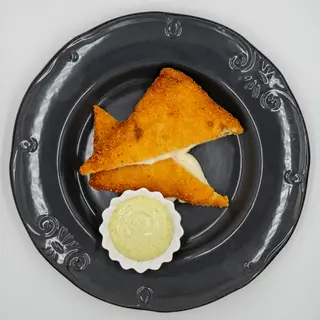 Mozzarella in carrozza