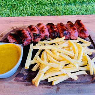 Chorizo criollo con patatas