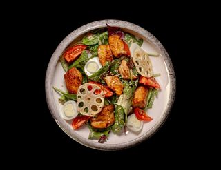 Салат з смаженою куркою