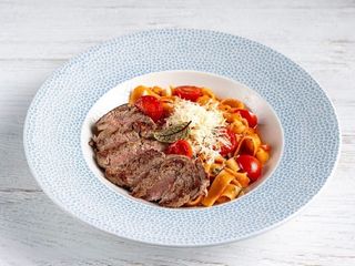 Феттуччине з ростбіфом (300g)