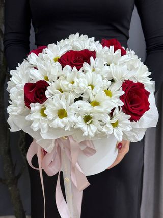 Композиція «Хризантема (4) та Родос (5) »