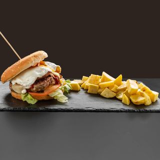 Hamburguesa Completa