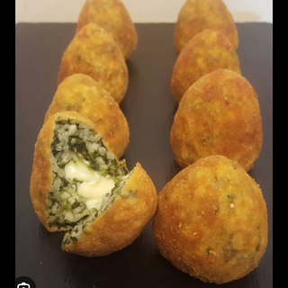 Arancina agli spinaci e mozzarella