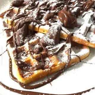 Waffel senza glutine e latte con nutella vegana 