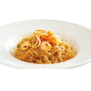 104a Spaghetti di soia con seppie  e gamberetti