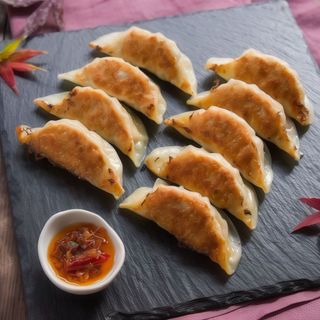  Gyoza&Dumplings With Meat (8Uds.)
