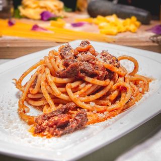 Bucatini Amatriciana